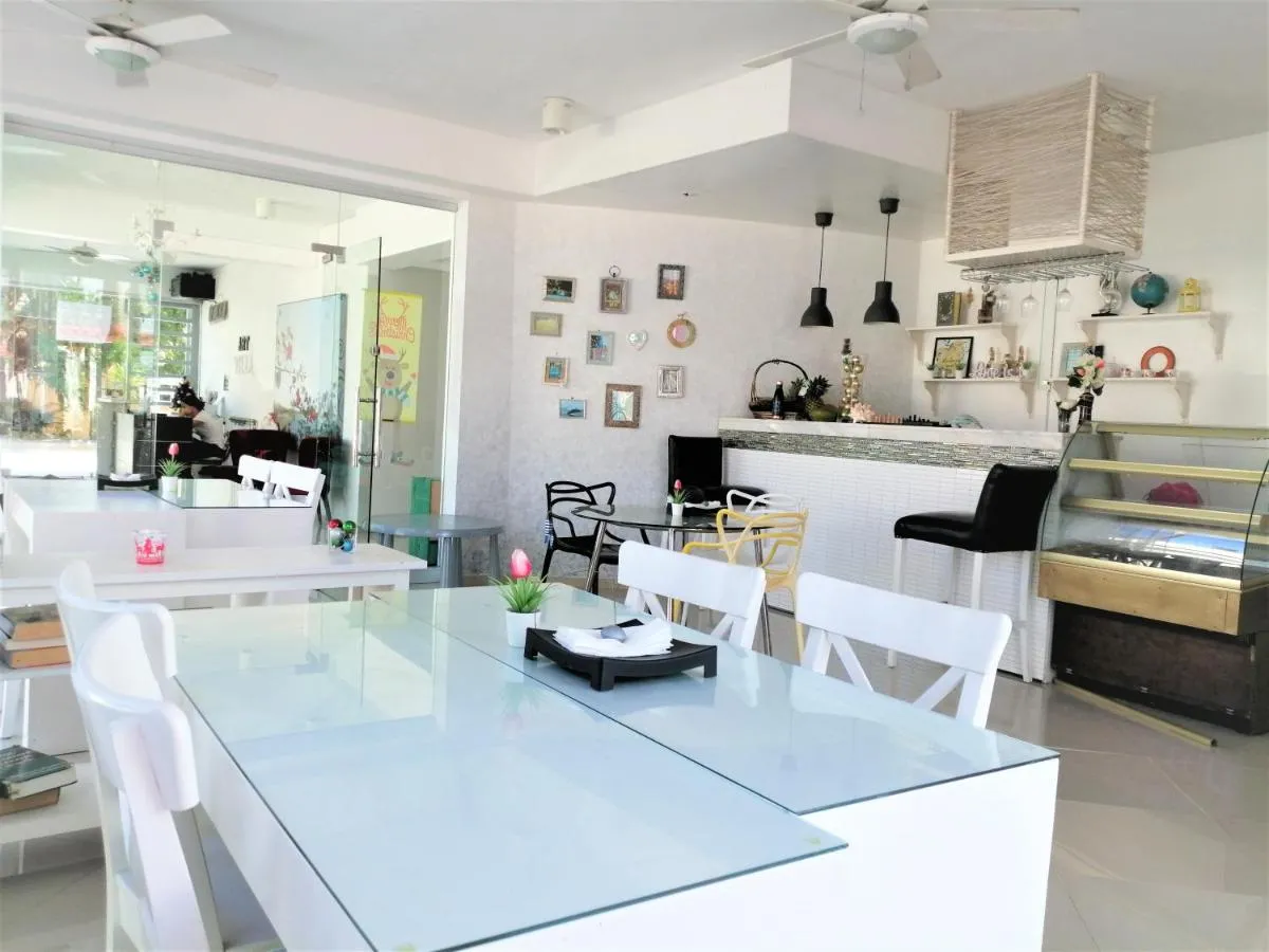 Image 6 of Art Villa