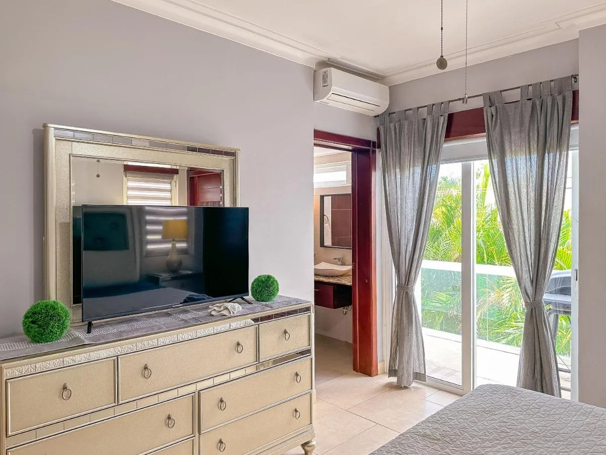 Image 5 of Beautiful 2 BR apartment with BBQ