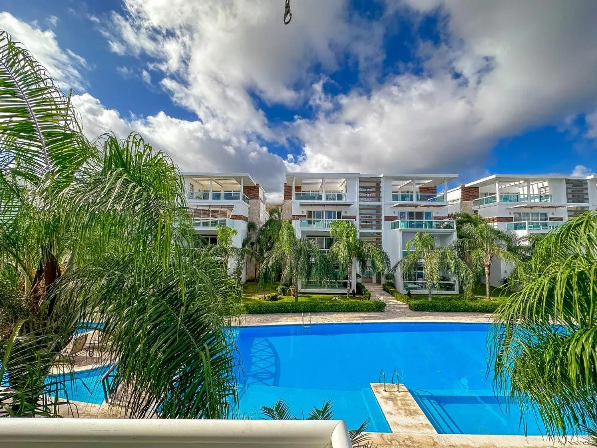 Image 3 of Beautiful 2 BR apartment with BBQ