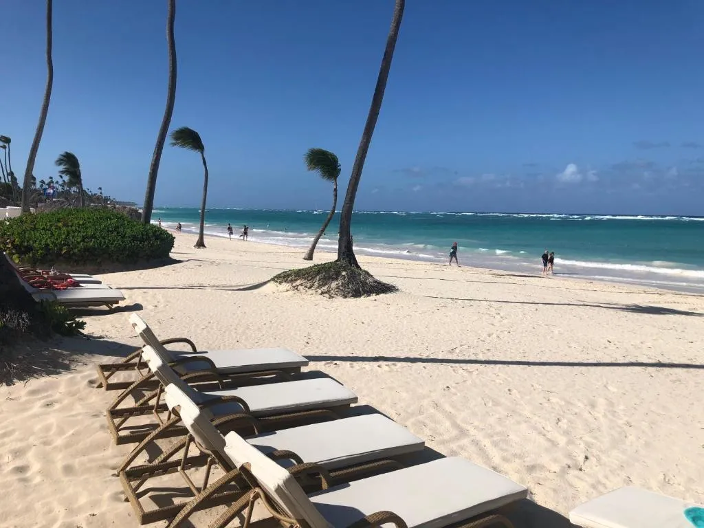 Image of Beautiful One Bedroom unit with pool and Beach club in a Golf Project