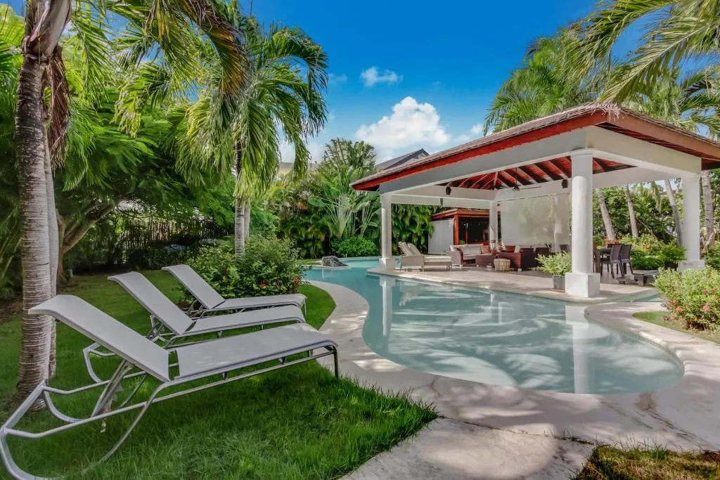 Image of Beautiful Villa with Pool, Gym & Maid