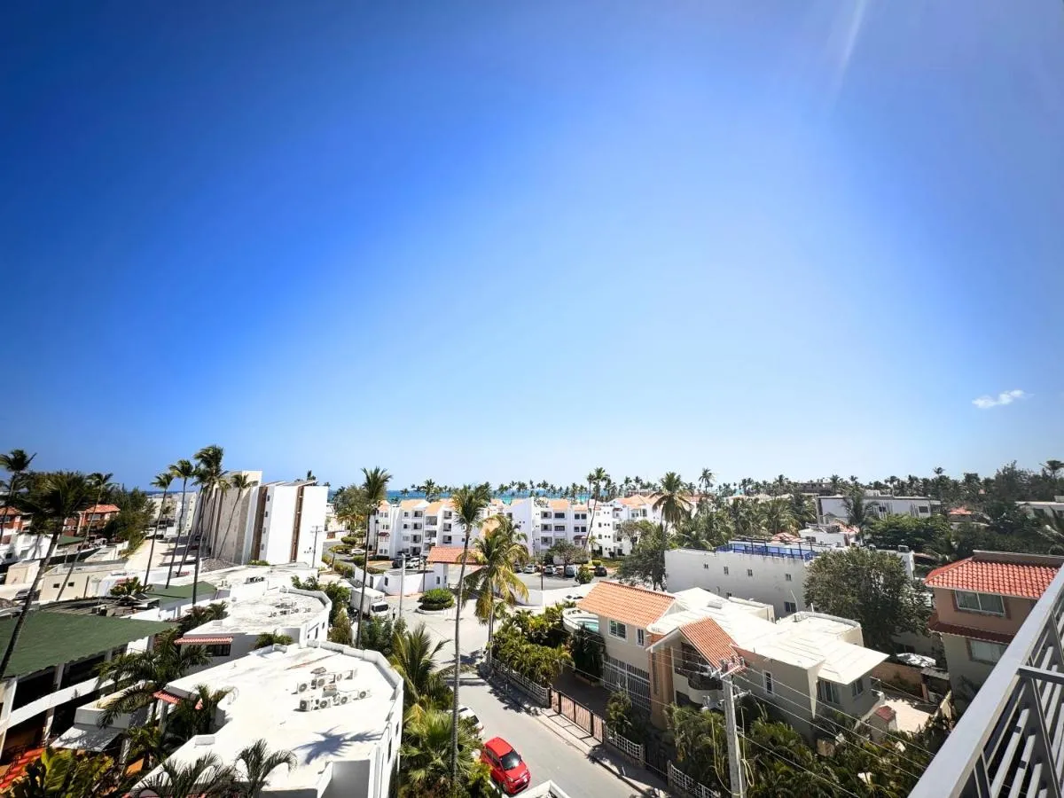 Image 1 of CARAIBO SUITES Rooftop Pool & Beach Club