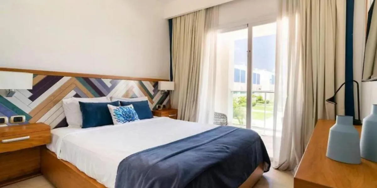 Image 1 of Cana Rock Condos