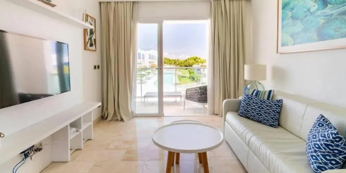 Image 5 of Cana Rock Condos