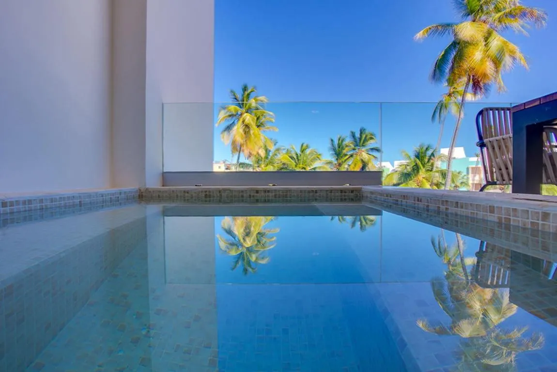 Image of Chic-modern decor w Picuzzi steps to the Beach