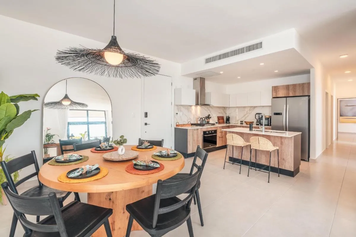 Image 4 of Comfortable 3-br apartment at Cap Can AZZ