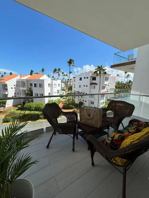 Image 6 of Corals Retreat 2BR Beach Condo