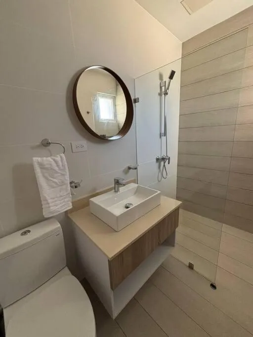 Image 3 of Corals Retreat 2BR Beach Condo