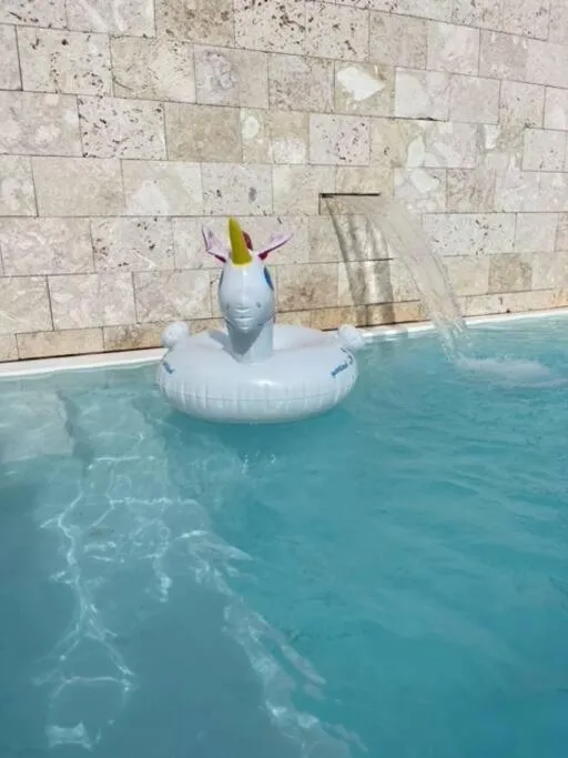 Image 4 of Cozy Villa 10 minutes from Beach