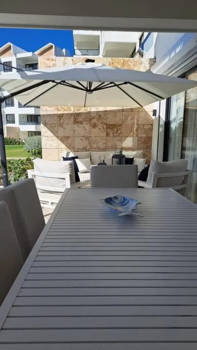 Image 5 of Crystal Lagoon Beach Apartment