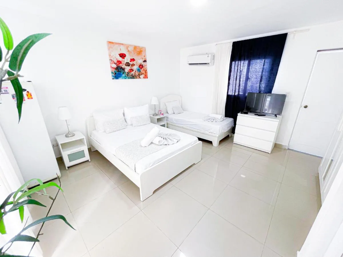 Image 2 of DELUXE SUITES STUDIOS SOL CARIBBE HOTEL Bavaro WIFI Parking BBQ Beach CLUB & SPA