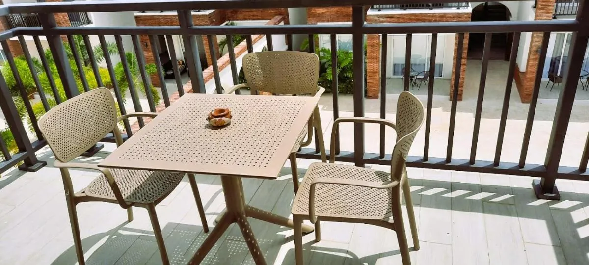 Image 2 of Deluxe Condo/1BR-1BT/Close to Beach/Pool View