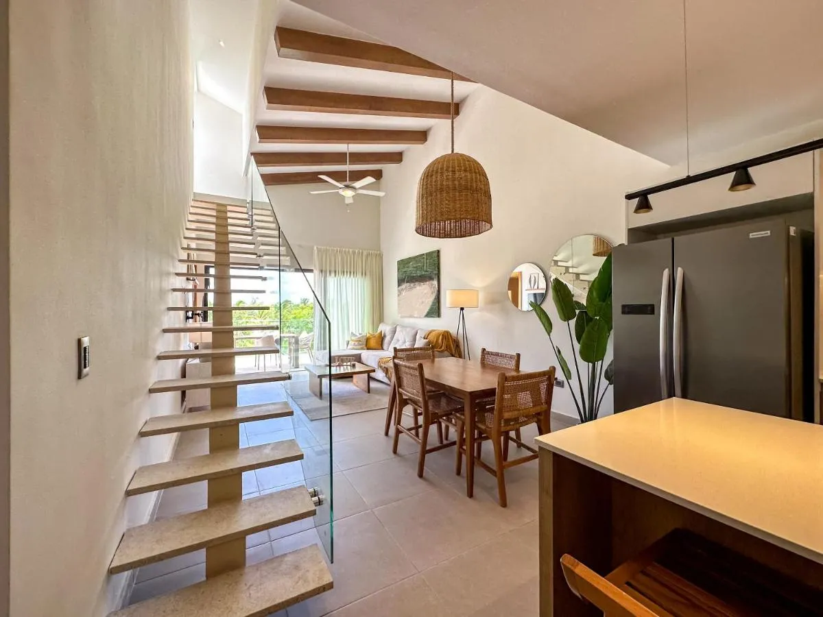 Image 1 of Fantastic Penthouse at Golf Course