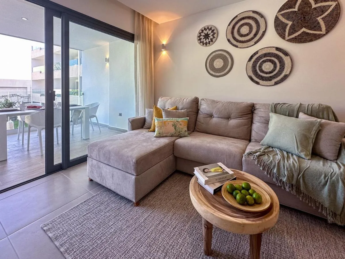 Image 5 of Fantastic brand new beach home