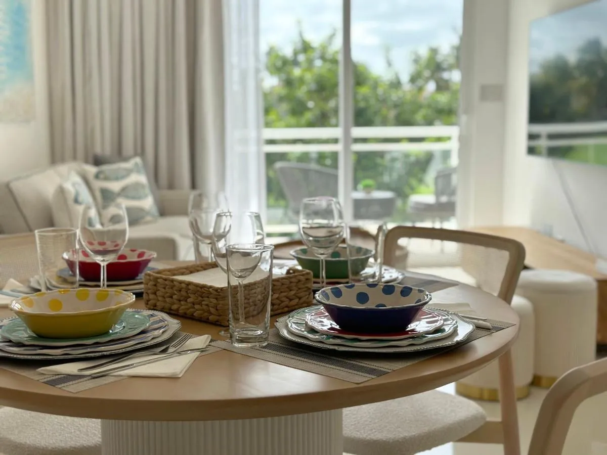 Image 4 of Golf & LakeView Condo Near Beach