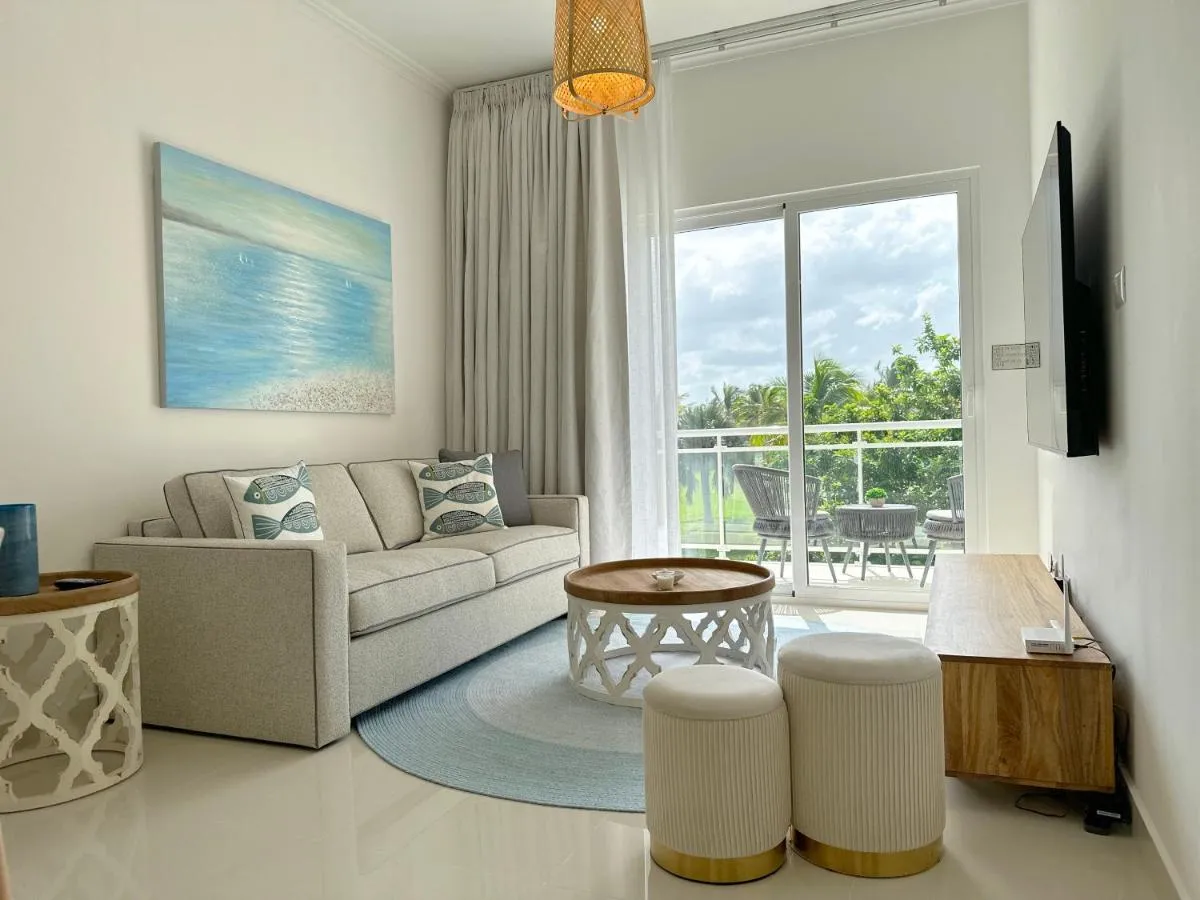 Image 5 of Golf & LakeView Condo Near Beach