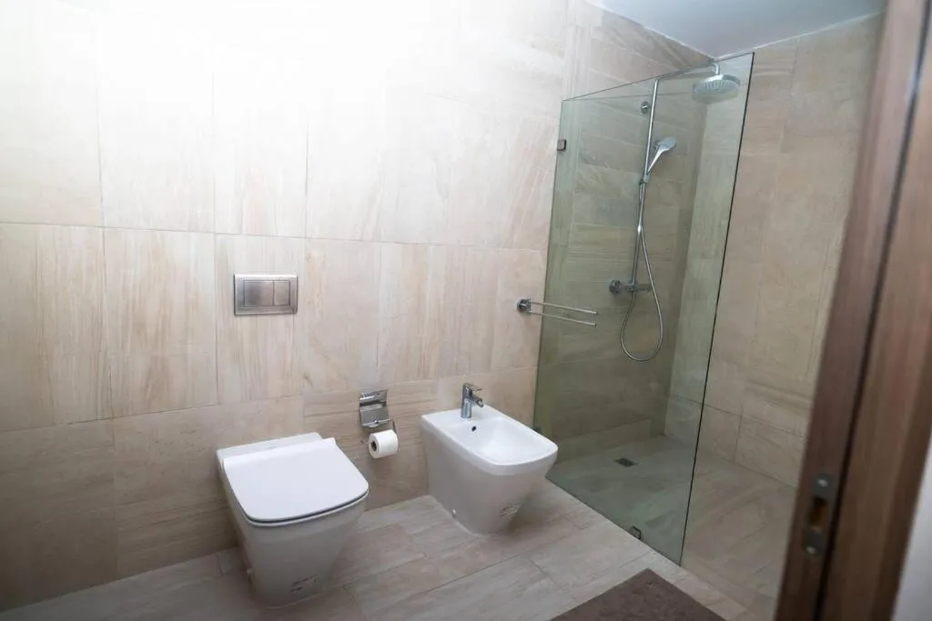 Image 3 of Luxury and Comfort Golf & Pool