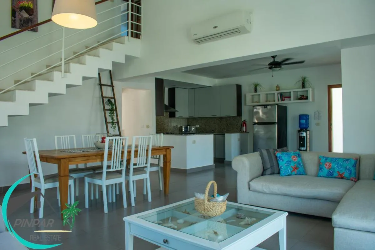 Image 4 of OCEAN VIEW! LUX PENTHOUSE 3Br, 3Bt, POOL VIEW