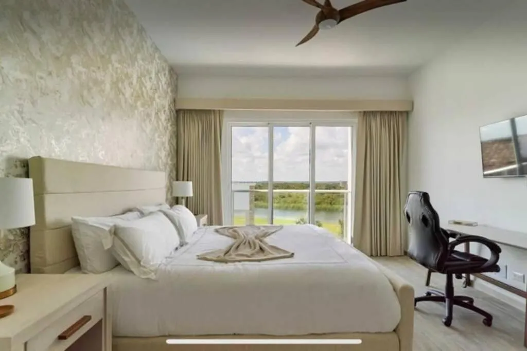 Image of Ocean View Penthouse at Hard Rock by Unwind Properties