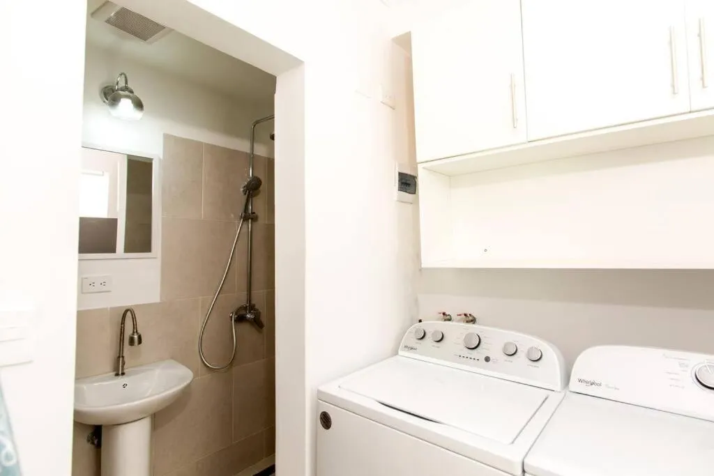 Image 2 of Paradise Found! 4BR, Pool, Rooftop & Ocean Views