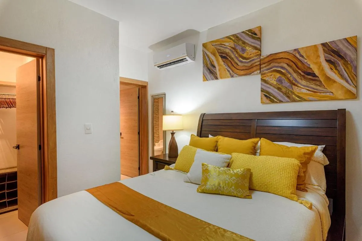 Image 1 of Primer piso con piscina y cerca de la playa