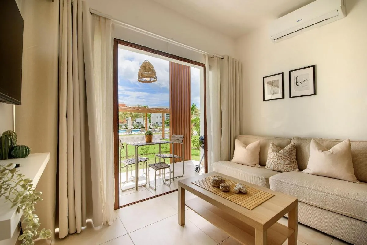 Image 5 of Primer piso frente a la piscina con gimnasio