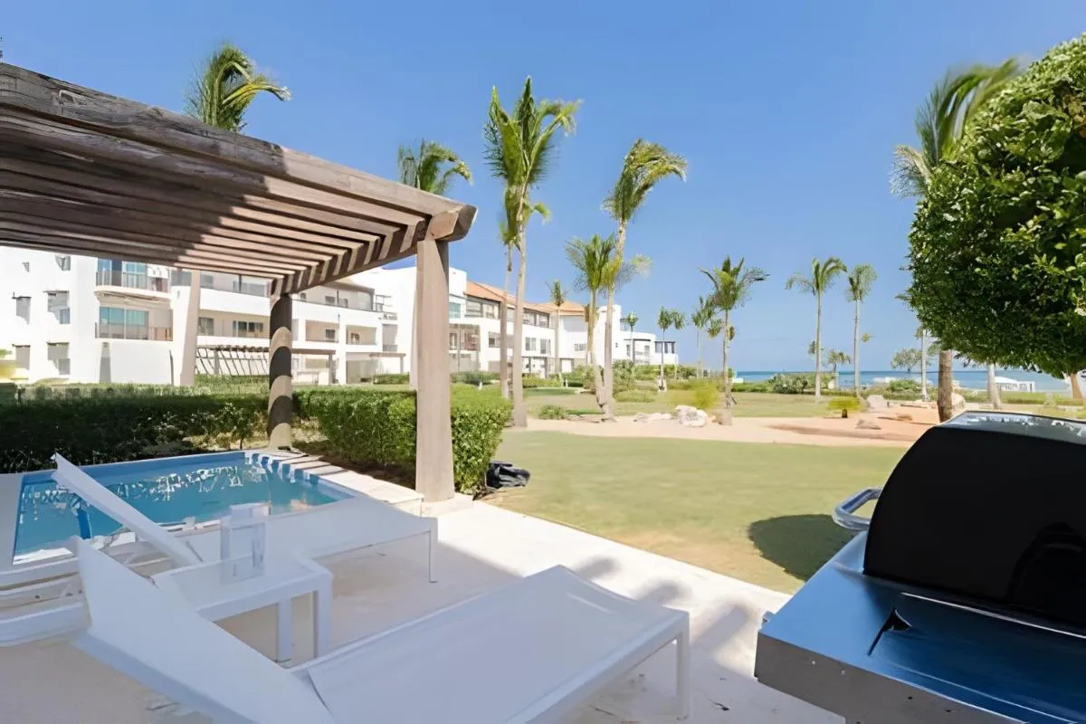 Image 4 of Punta Palmera Beach Front 3b apartment Cap Cana
