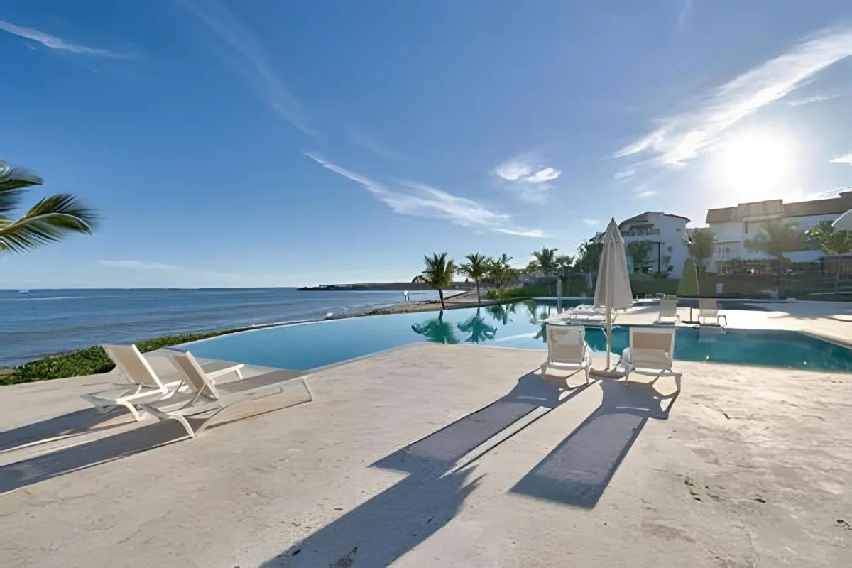 Image 5 of Punta Palmera Beach Front and pool views Cap Cana