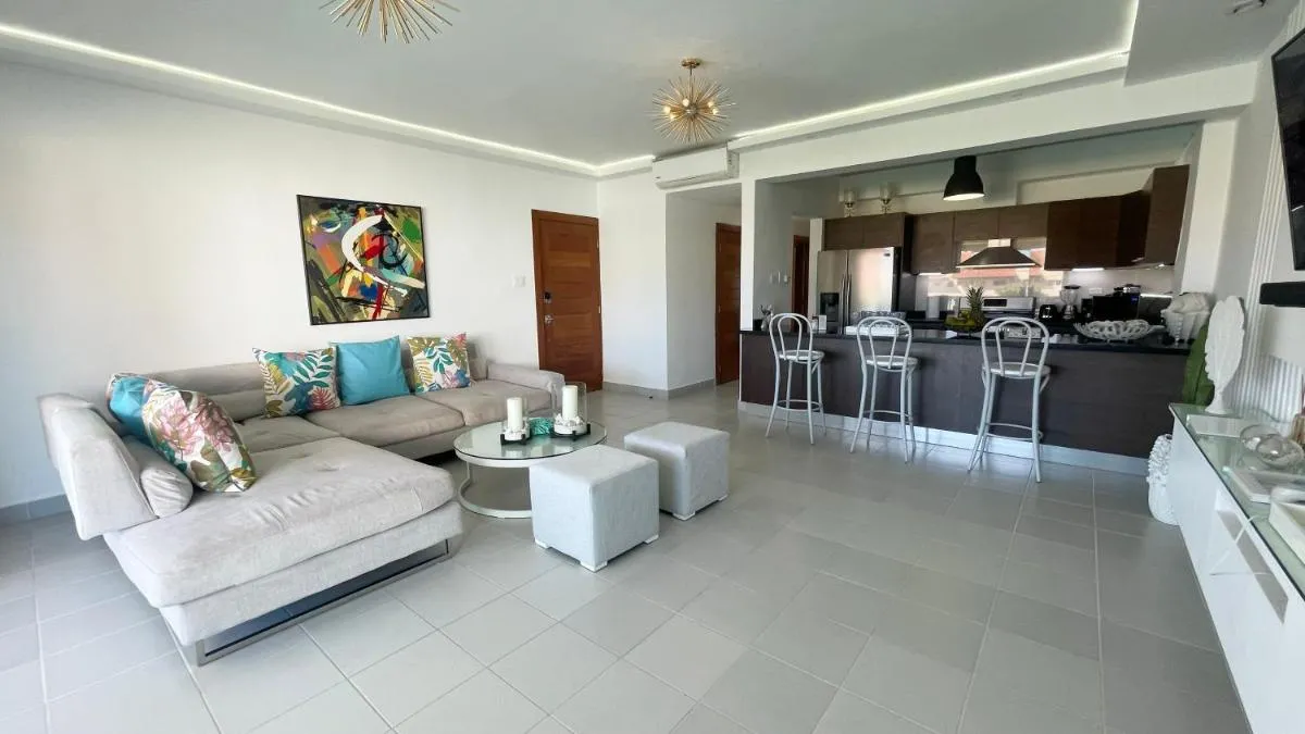 Image 3 of Relaxing 2 Bedroom Ocean View with Pool Close to the Beach