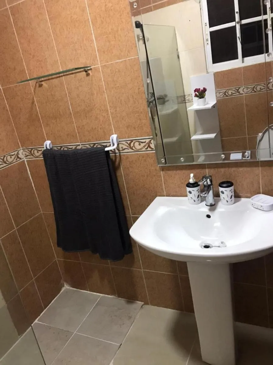 Image 3 of Rose In Paradise