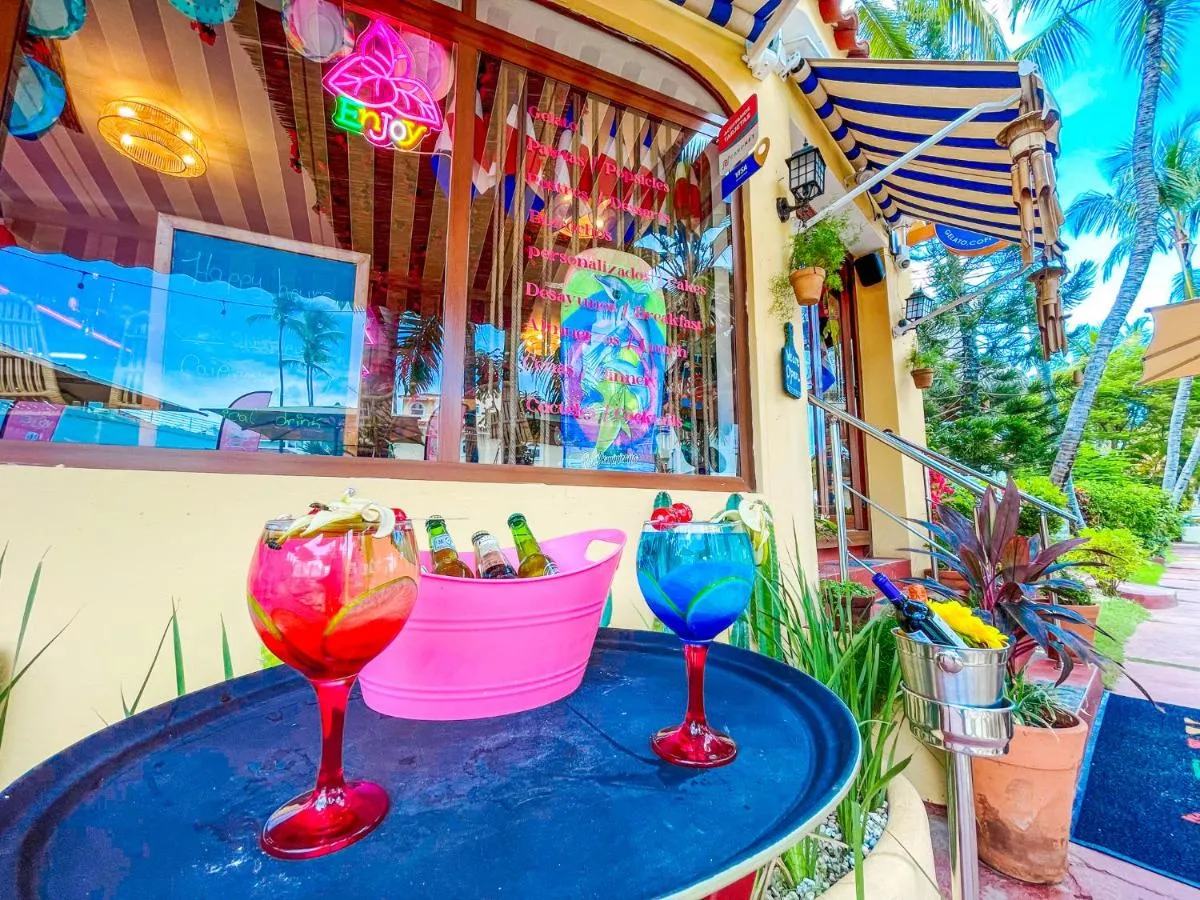 Image 2 of SOL CARIBE DEL MAR HOTEL Deluxe Rooms BAVARO Los Corales BEACH CLUB & SPA