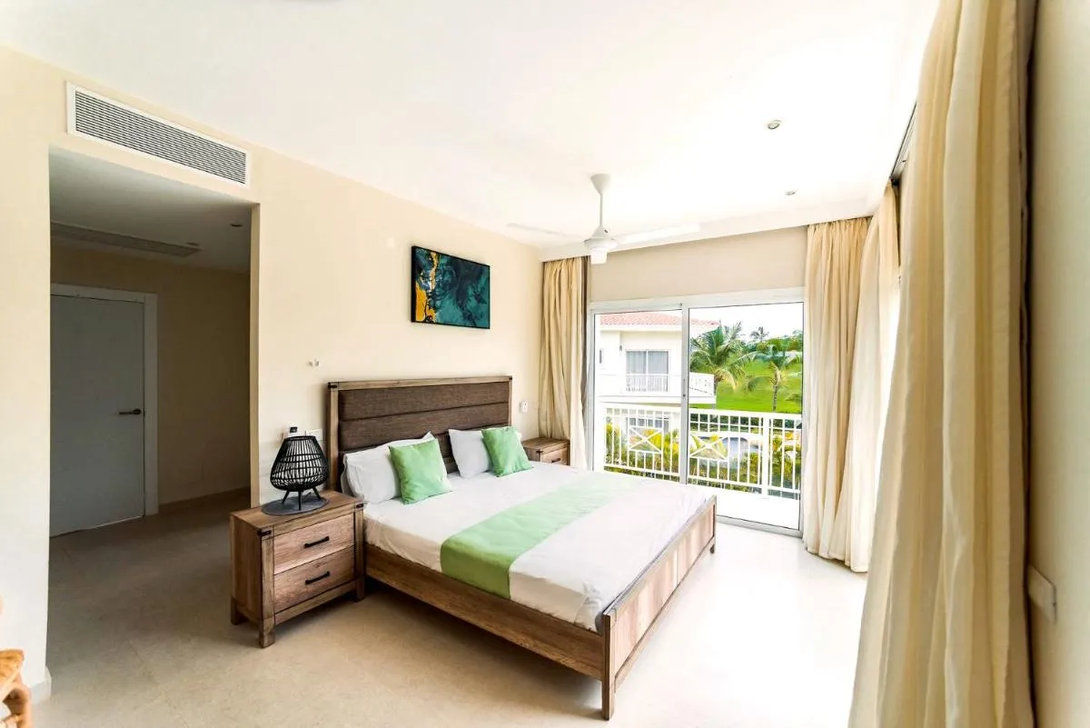 Image 1 of Special offer! Villa Bueno with private pool&beach