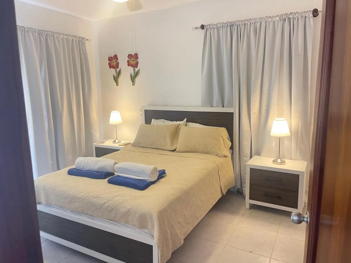 Image 4 of Stanza Mare Beach Front