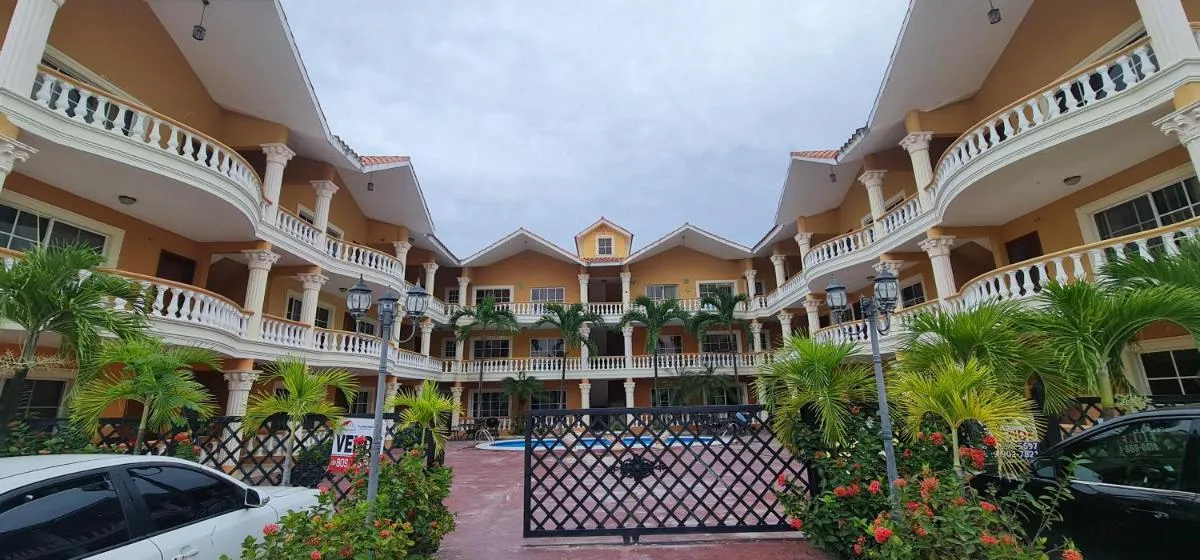 Image of The Rose in paradise I