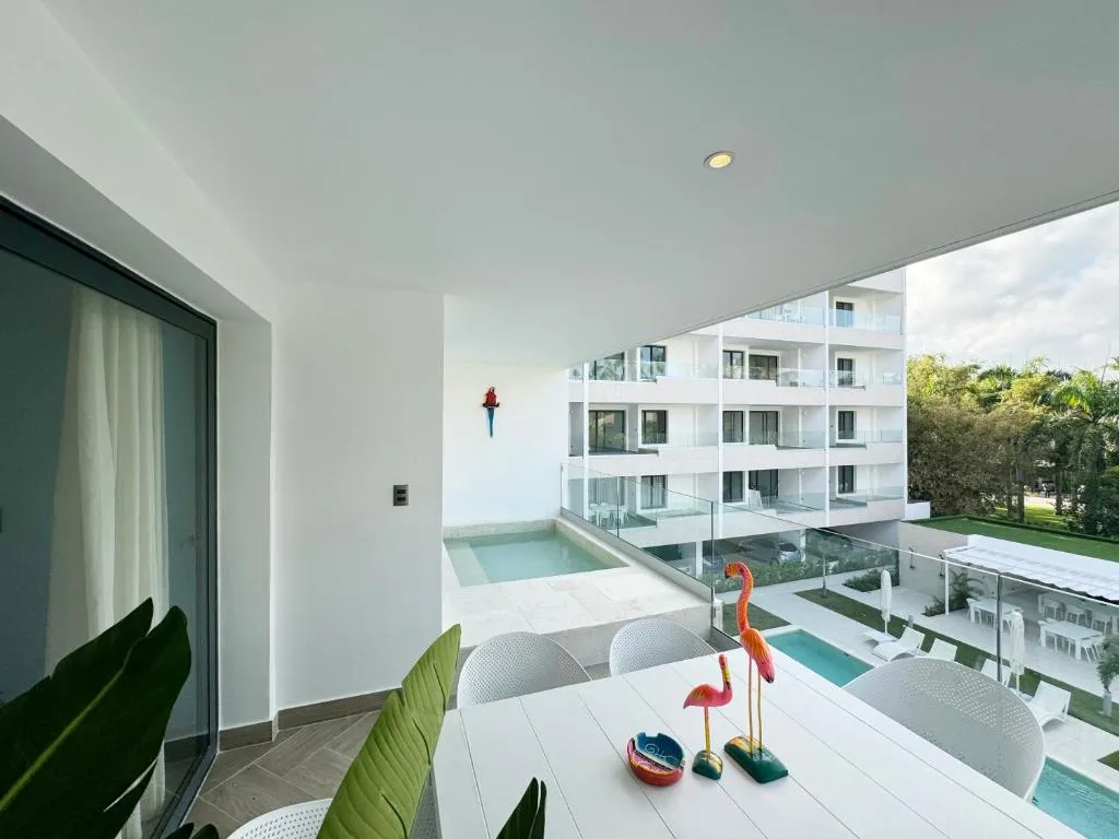 Image of Tropical Relaxing 2 Bedroom Unit with picuzzi