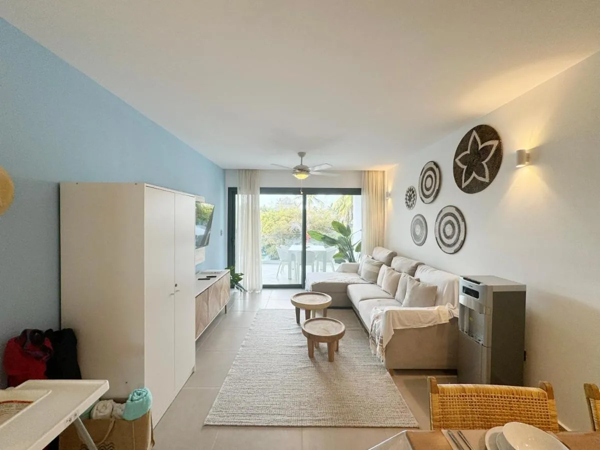 Image 6 of Tropical Relaxing 2 Bedroom Unit with picuzzi