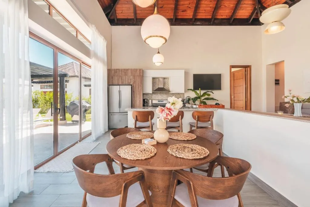 Image of Tropical villa with picuzzi at Green Village BCA