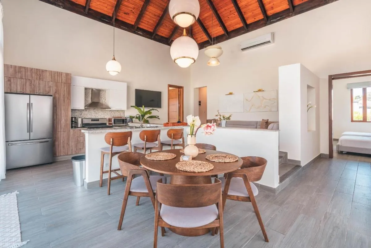 Image 4 of Tropical villa with picuzzi at Green Village BCA