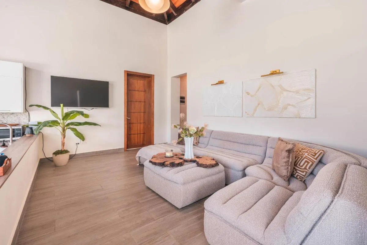 Image 5 of Tropical villa with picuzzi at Green Village BCA