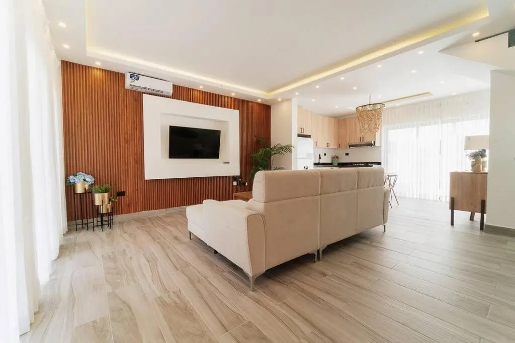 Image 4 of Villa de Lujo con Picuzzi a 2 Min Downtown