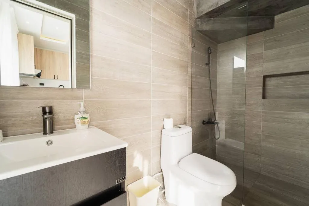 Image 2 of Villa de Lujo con Picuzzi a 2 Min Downtown