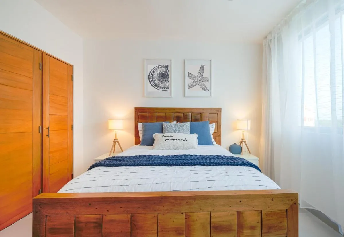 Image 3 of White Sands Condo, Beach, Wi-Fi, Pool