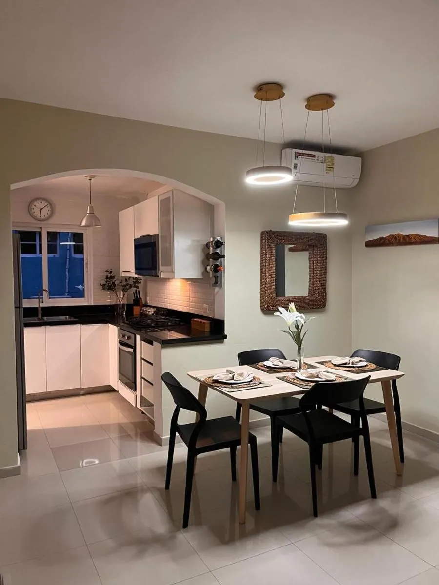 Image 3 of las buganvillas