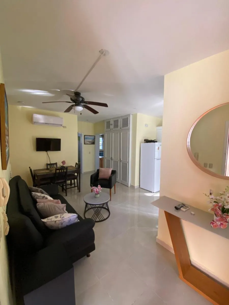 Image 5 of paradise close to the beach pool free parking,wifi- punta cana