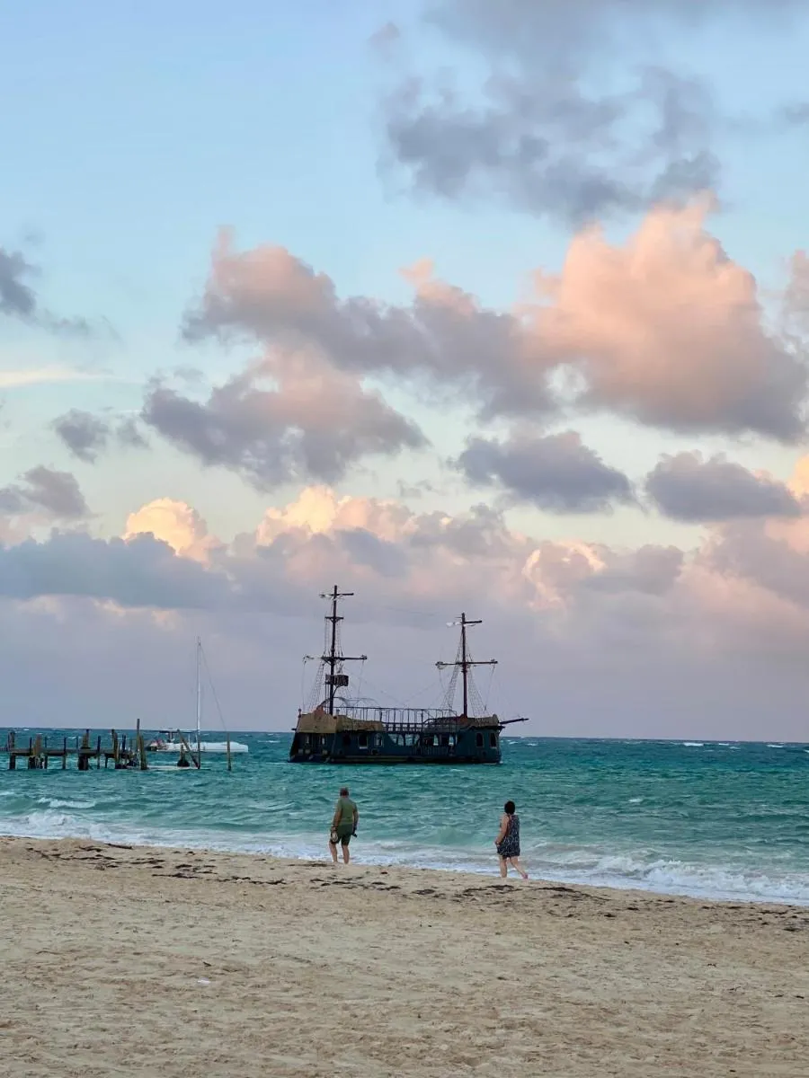 Image 3 of sol caribe Bavaro pool Beach los corales 1